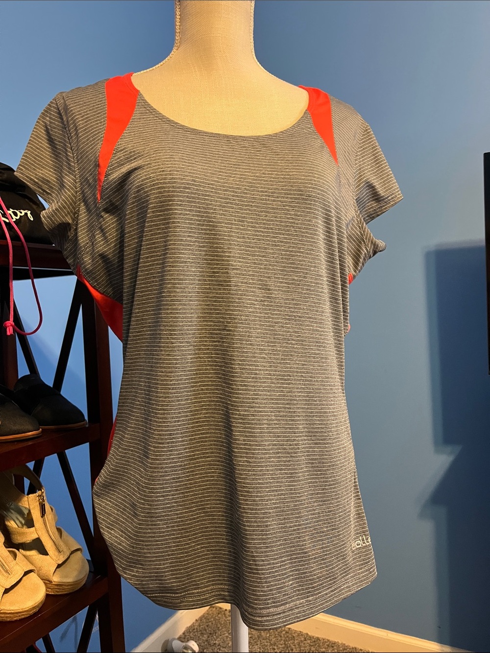bolle Gray Micro-Striped Short Sleeve Tee with Coral/Orange Panels, Size XL